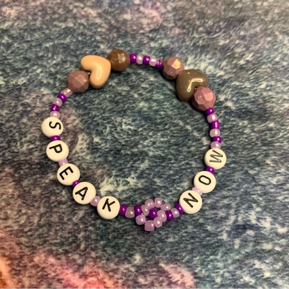 💜 1 Custom Taylor Swift Eras Tour Friendship Bracelet - Picture 3 of 14